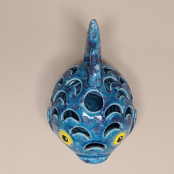 Ceramic Votive Puffer Fish Tea light candle holder - Picture 4 of 11